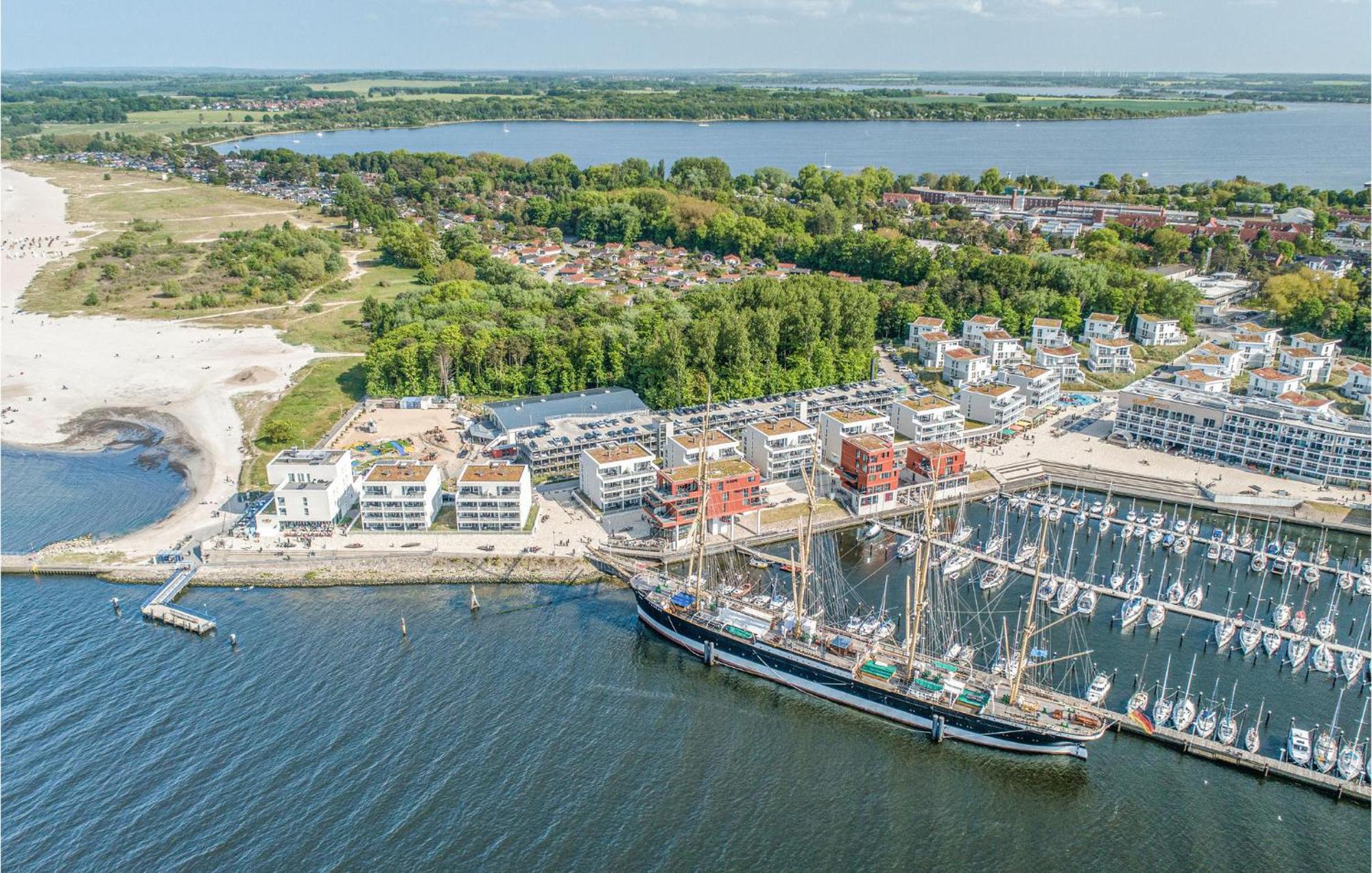 1 Bedroom Stunning Apartment In Luebeck Travemuende Экстерьер фото